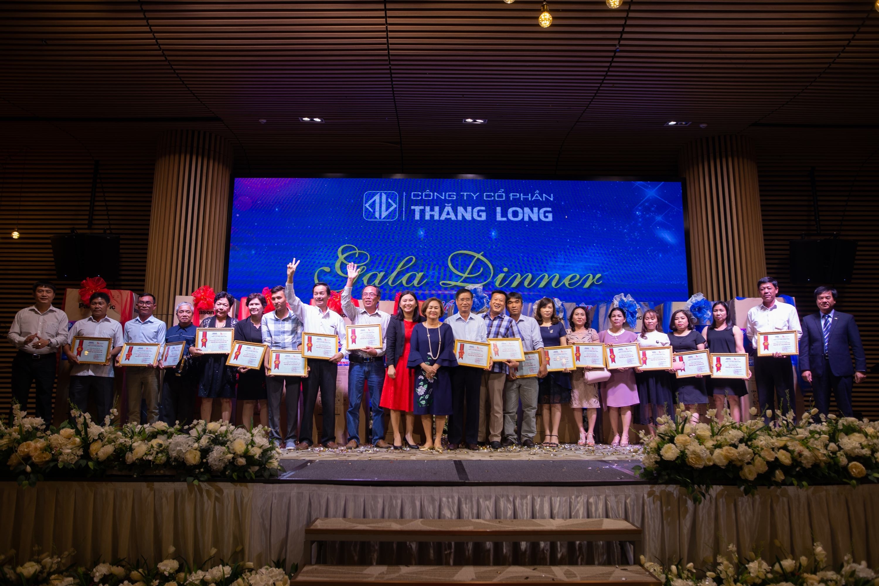 Lịch Sử Và Quá Trình Hình Thành